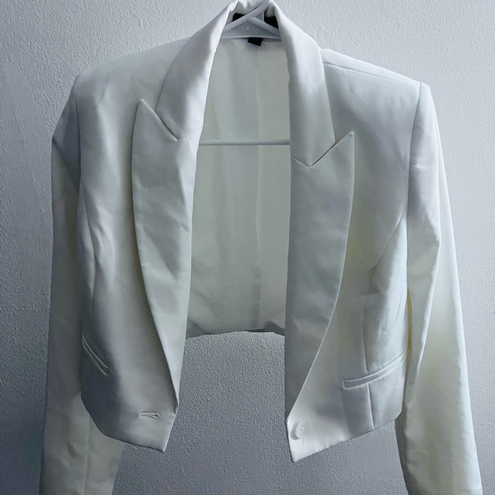 Brand New Women’s Express Blazer
